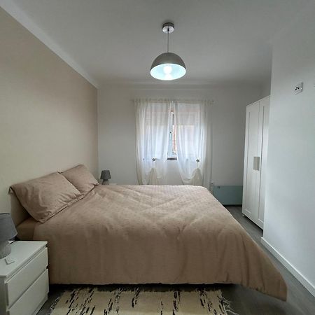 올레이로스 A Casa Da Tia Julia 아파트 외부 사진